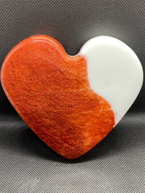 JEMMA FAMILTON, ARTIST FROM THE UK - Craft Resin US