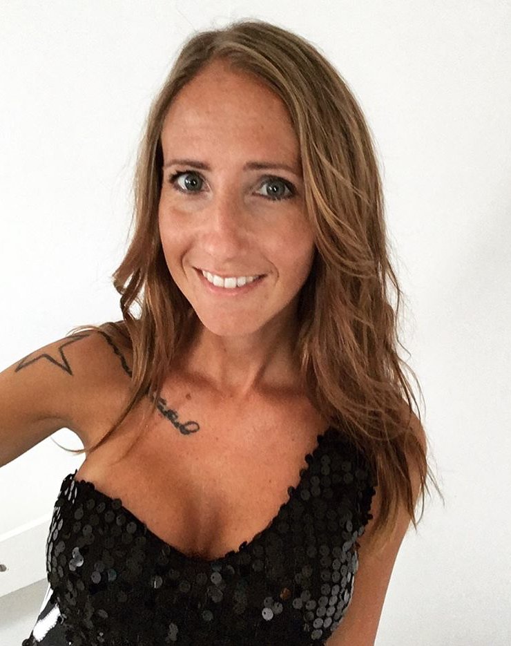 Marina Högnert, ARTIST FROM SWEDEN - Craft Resin US