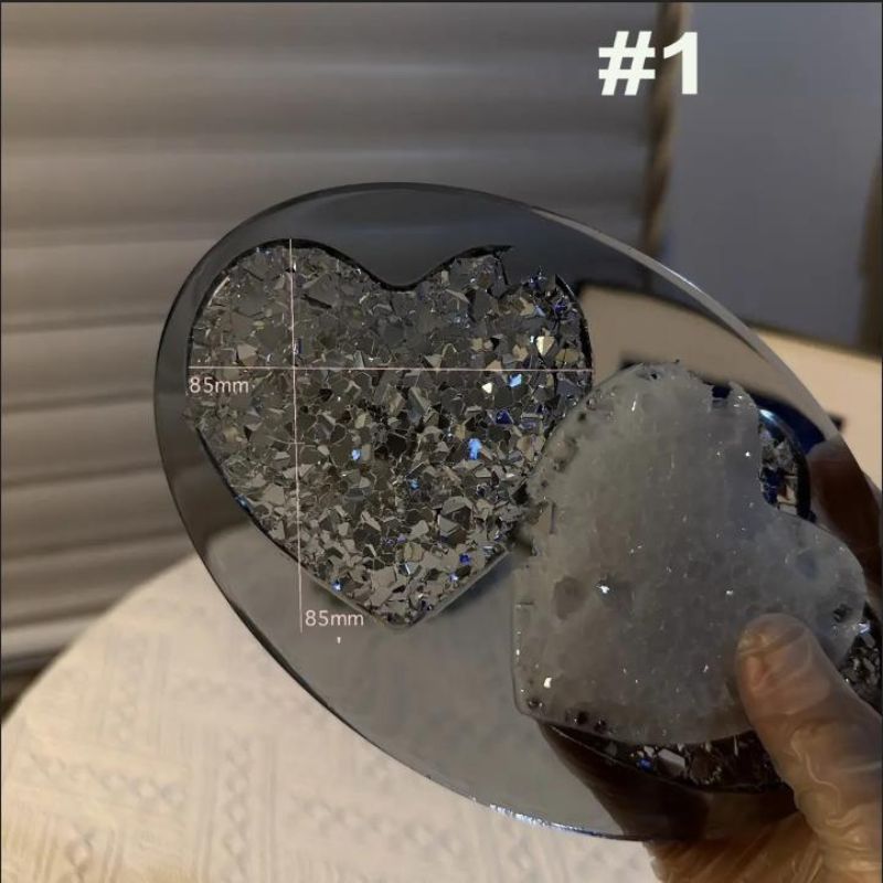 Crystal Cluster Inlay for Heart Shape Resin Mold - Craft Resin US