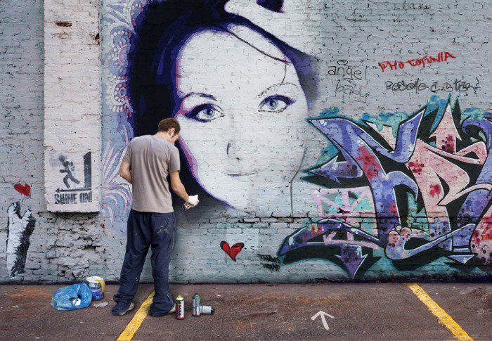 Vicky Rayden, artist from the UK - Craft Resin US