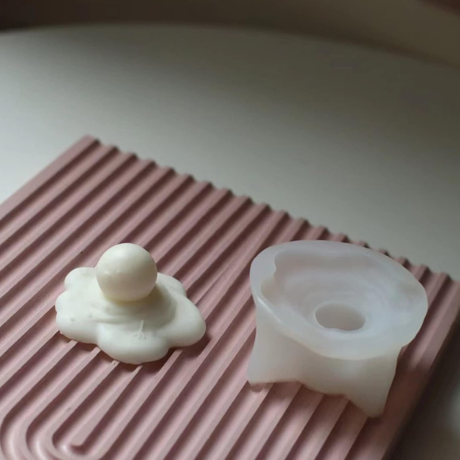 Silicone Mold Candle Making Cute Abstract Melting Snowman Design Christmas Party Decoration Candle Form Epoxy Plaster Mould(2.6In) - Craft Resin US